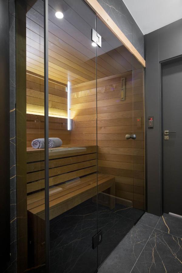 Jacuzzi Apartment Main Square Cracóvia Exterior foto